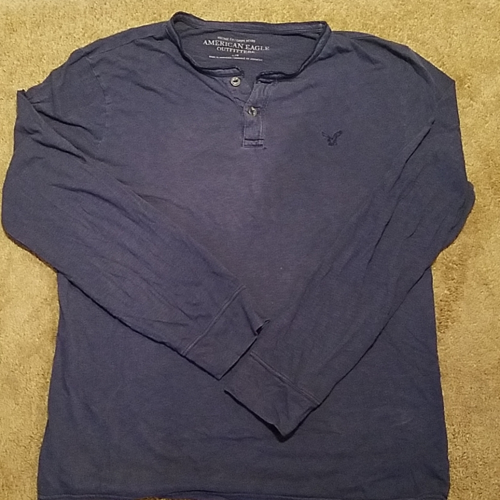 Long sleeve tee